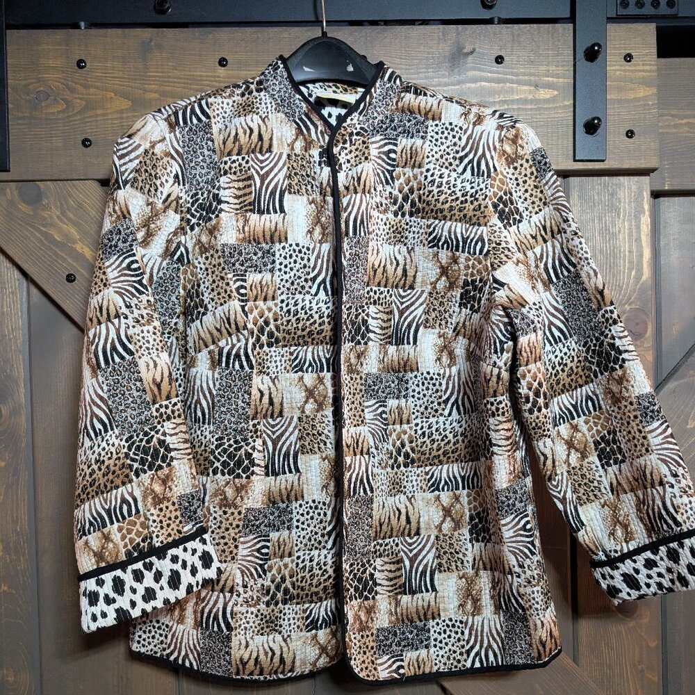 Alfred Dunner animal print patchwork reversible jacket; size 16W open-front